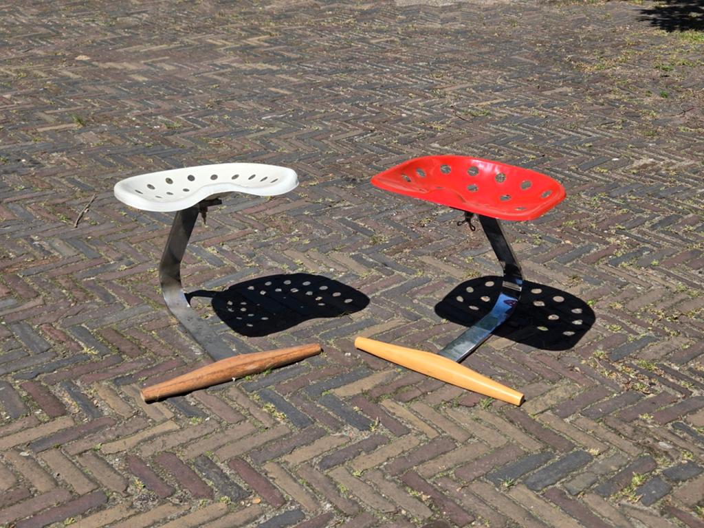 Mezzadro Castiglioni tractor stoel x2, Ophalen, Gebruikt, Twee, Wit