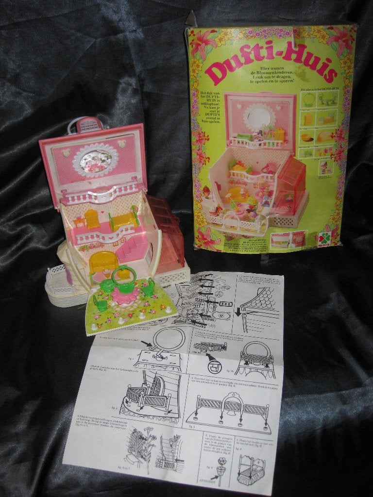 Charmkins Dufti's Huis + Accessoires Vintage, Ophalen, Zo goed als nieuw