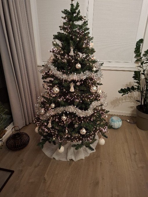 Kerstboom 1.80 zonder of met alles wat er in hangt, Ophalen of Verzenden, Zo goed als nieuw