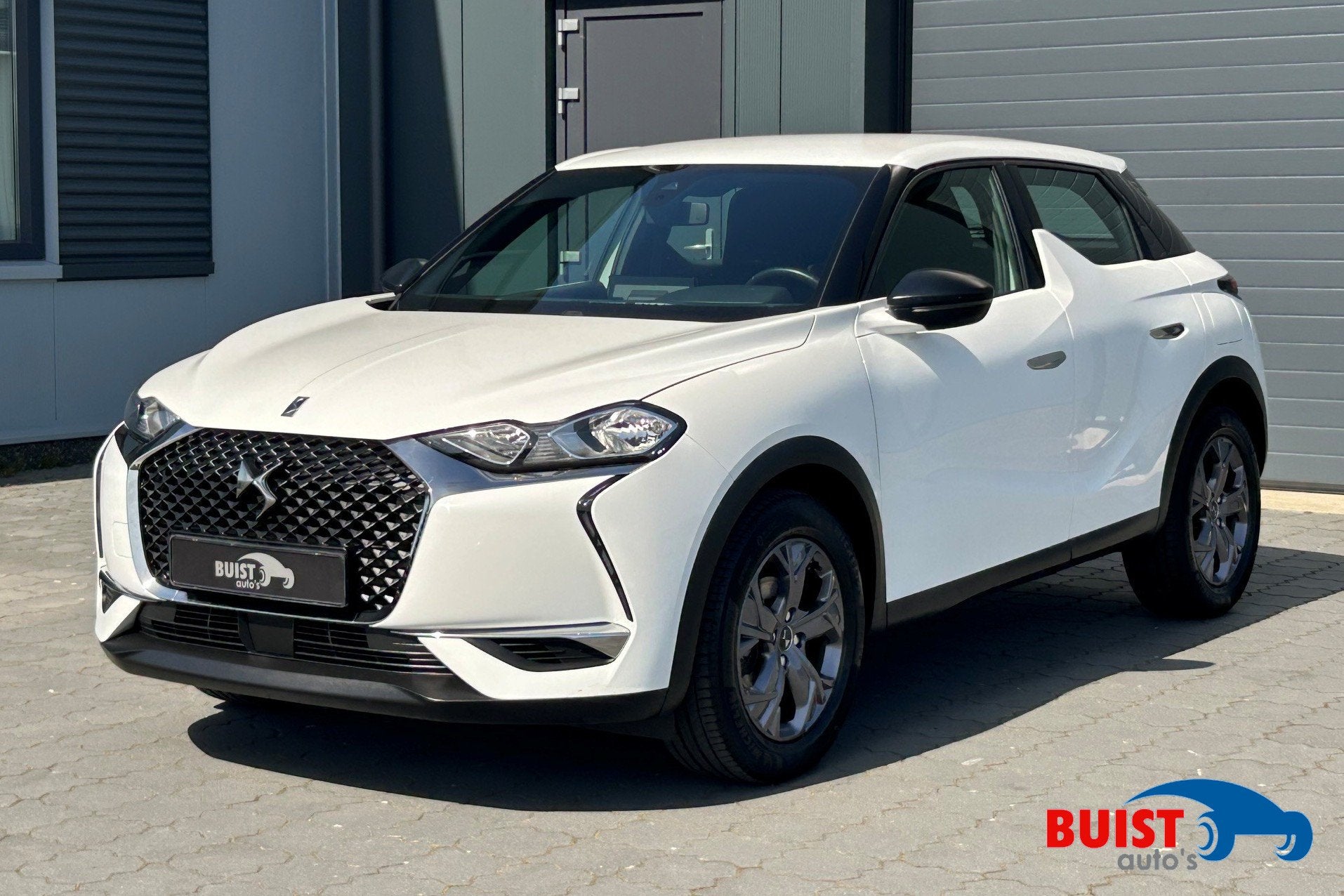 DS DS 3 Crossback 1.2 PureTech Chic NAVI CLIMA CRUISE PDC, Auto's, Voorwielaandrijving, Dealer onderhouden, 1199 cc, Met garantie (alle)