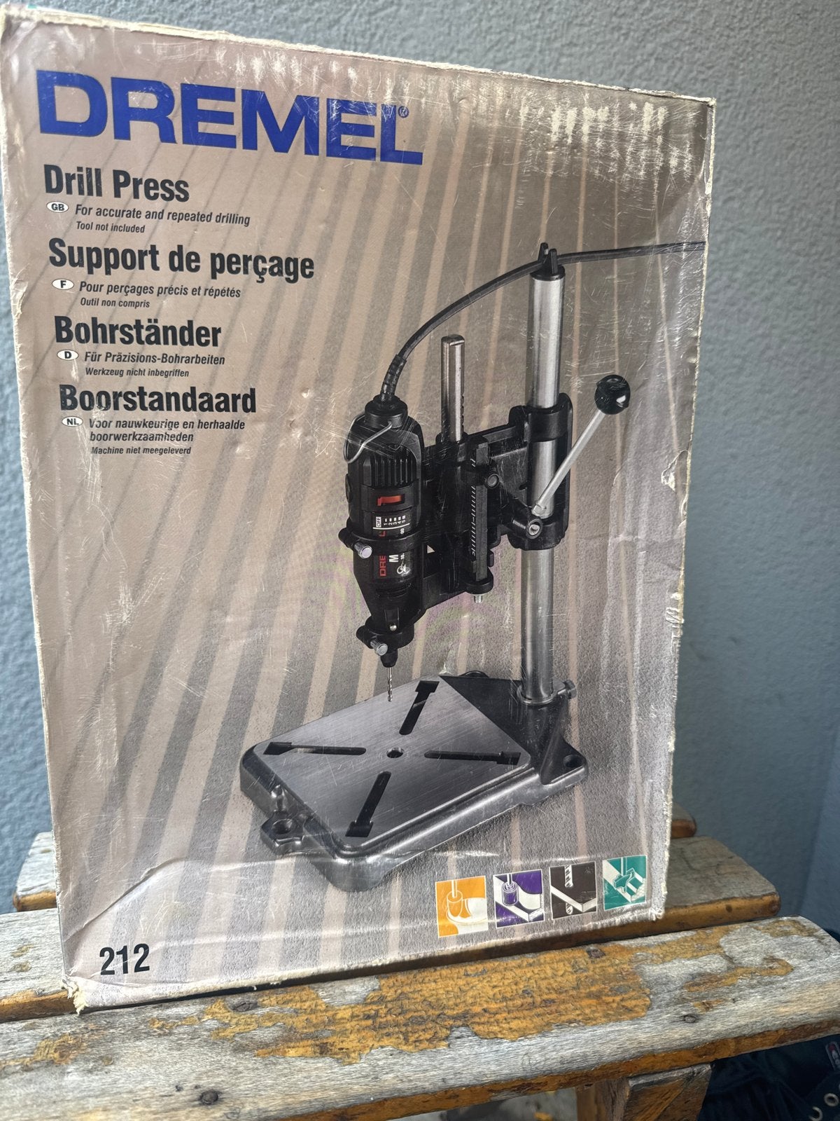 Dremel Boorstandaard 212 - Nieuw in doos, Ophalen of Verzenden, Nieuw, Kolomboormachine