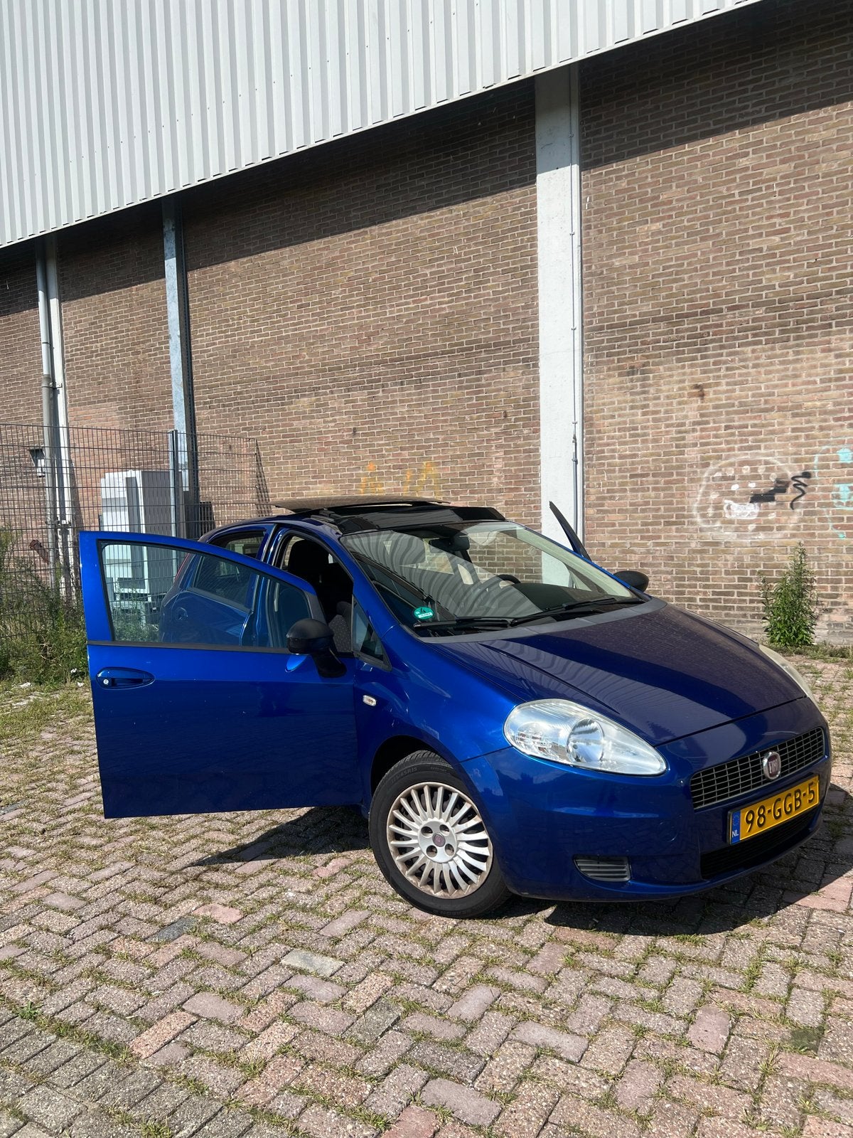 Fiat Punto 1.2 5DR 2008 Blauw/airco / Panoramadak, Auto's, 1005 kg, 40 €/maand, 1242 cc, 4 cilinders