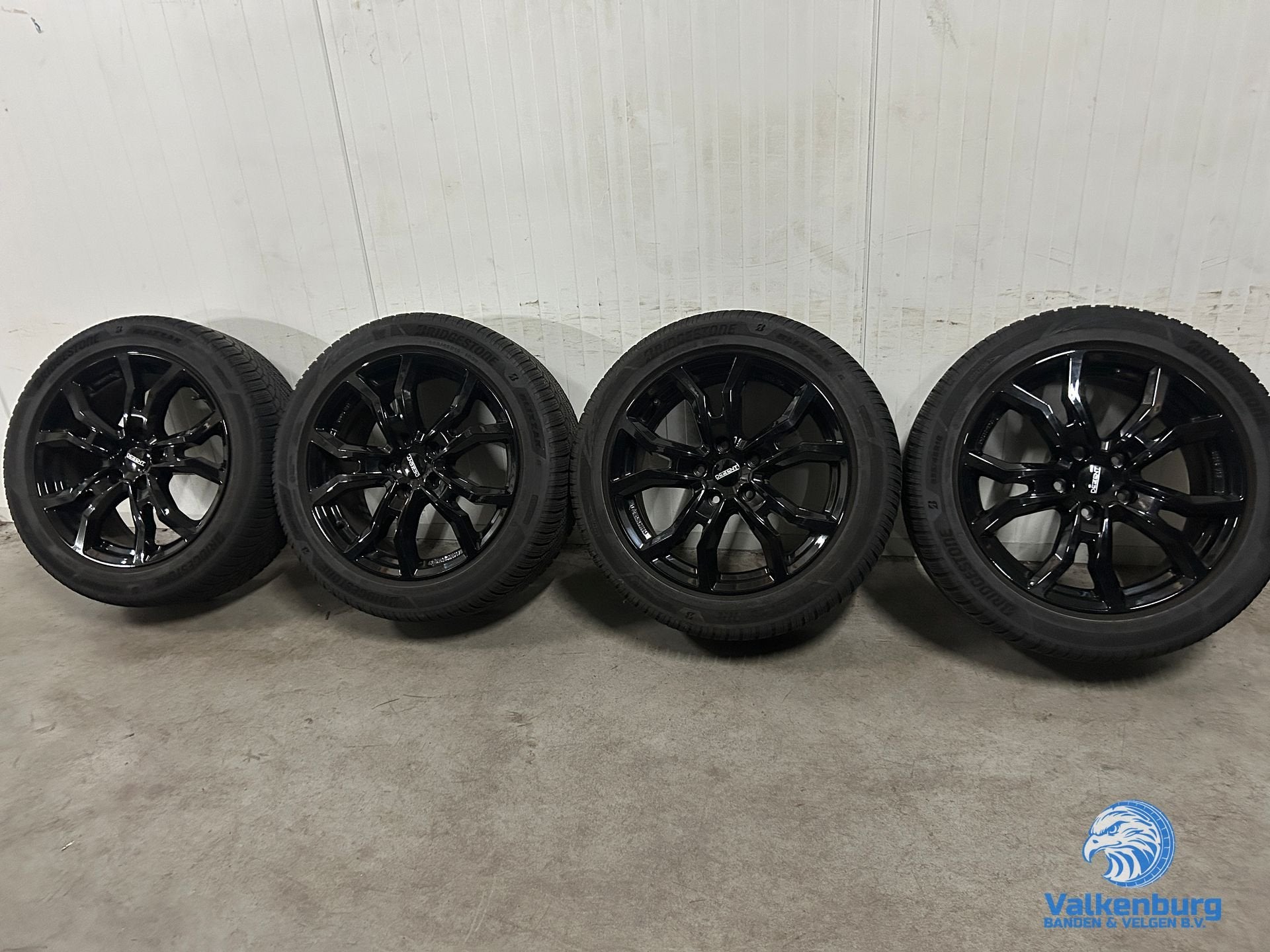 6-7mm! VW Transporter T5 GP T6 T6.1 T7 Multivan Bulli 18 inc, Auto-onderdelen, Banden en Velgen, 18 inch, 255 mm, -, -