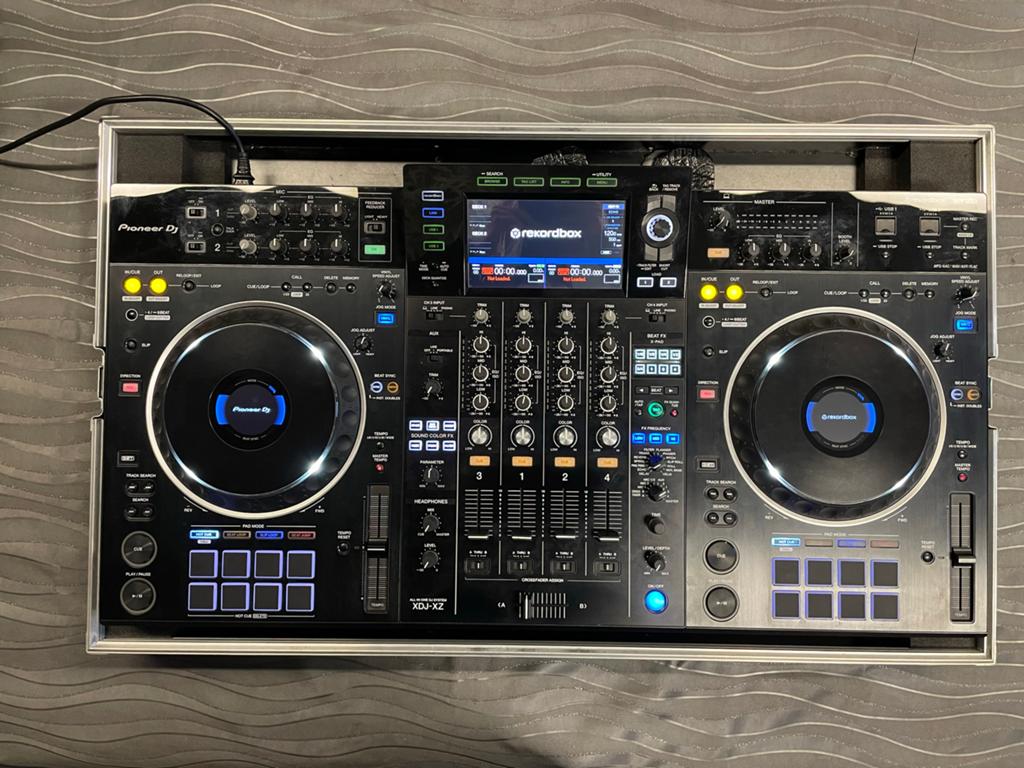 Pioneer xdj-xz met flightcase en decksaver, Ophalen, Zo goed als nieuw, Pioneer