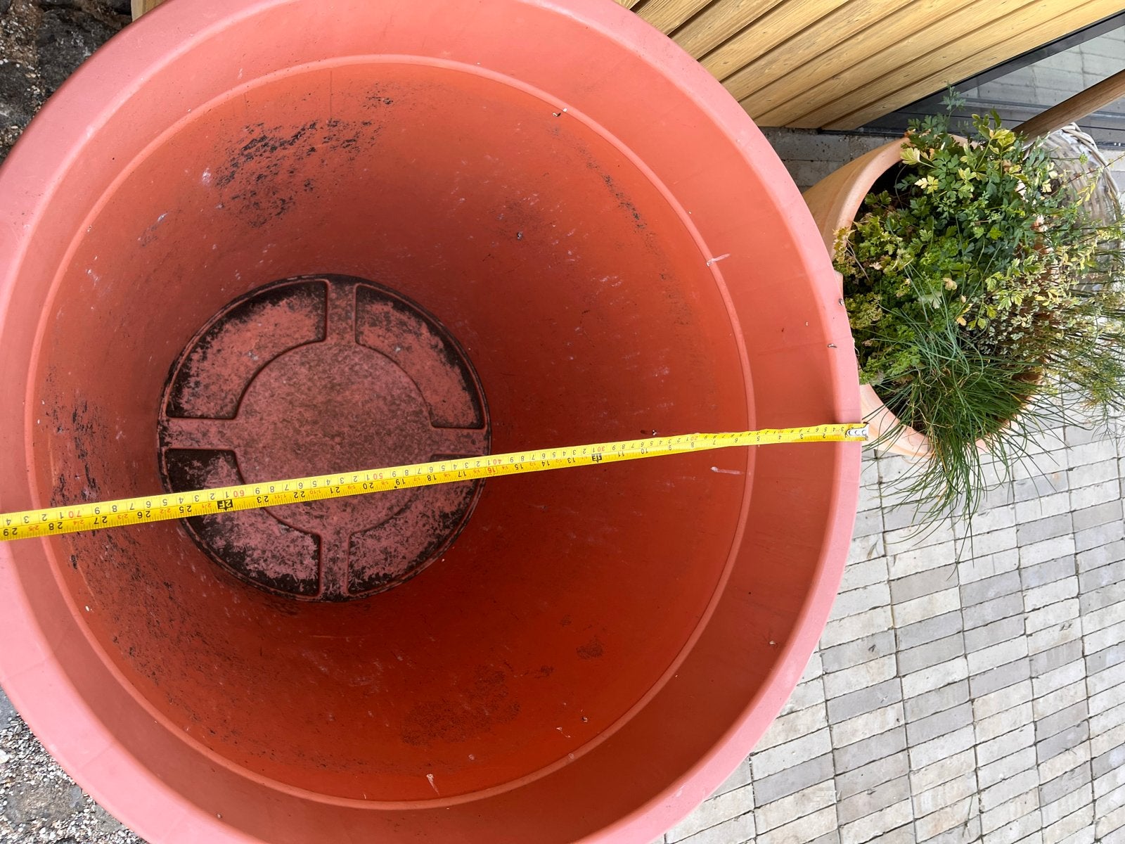 Buiten pot 70 cm binnen diameter, Ophalen