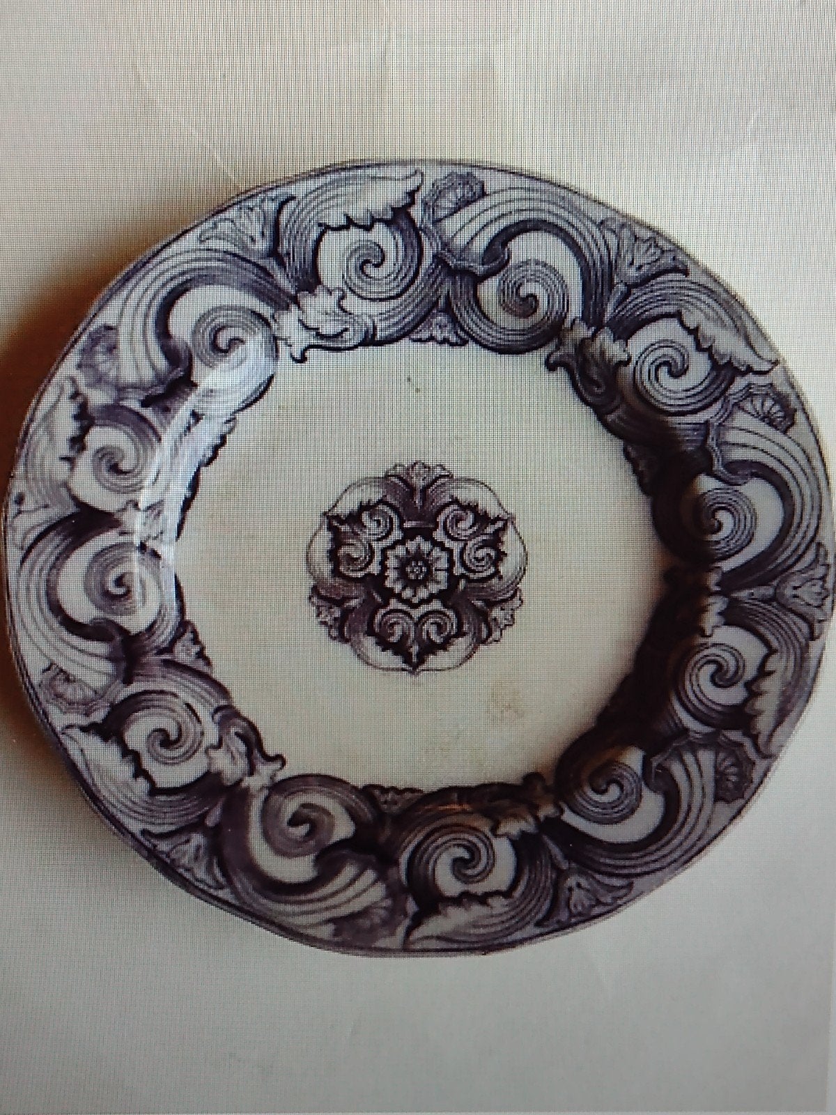 antiek bordje / ontbijtbordje diameter 19 cm merkloos, Ophalen