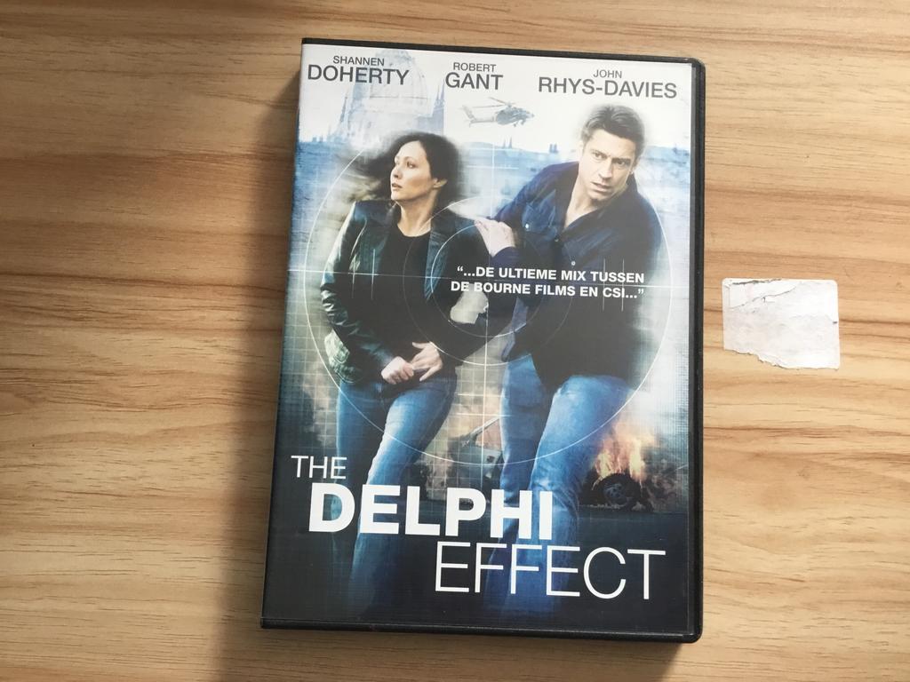 Dvd the delphi effect, Ophalen of Verzenden, Zo goed als nieuw