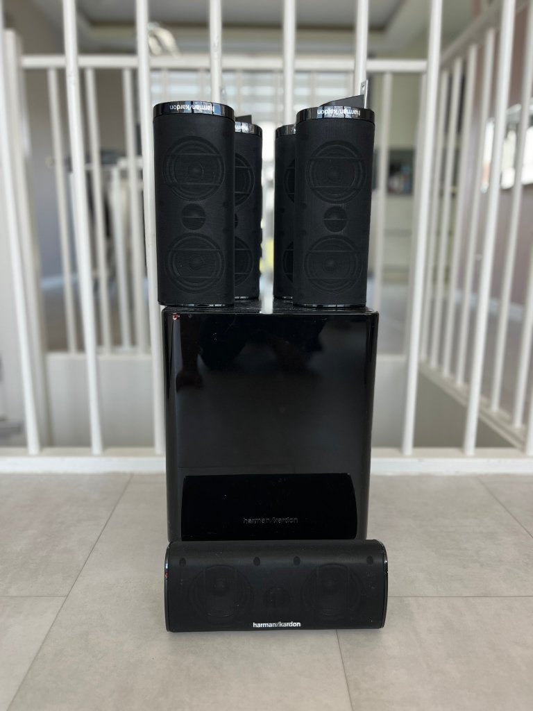 Harman Kardon HKTS210SUB/230 subwoofer met 5 speakers