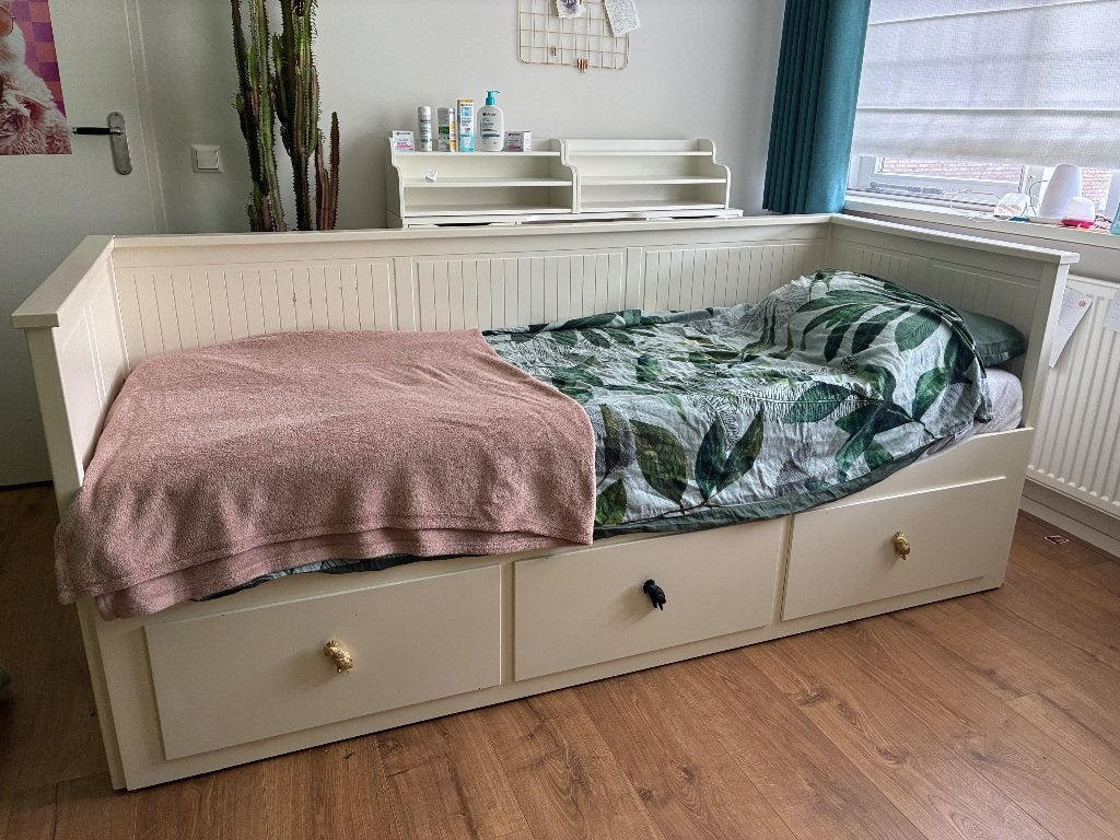 IKEA bed/bedbank Hemnes wit incl matras, Ophalen, Gebruikt, Eenpersoons, 140 cm