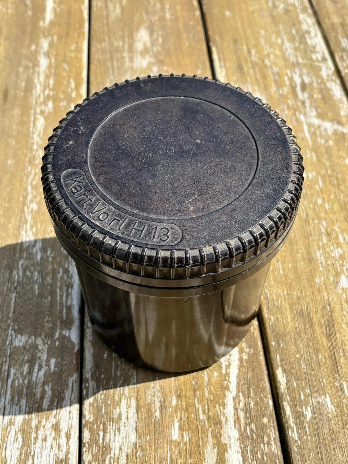 Bakeliet Kart. Vorl. H. 13 container (1944), Verzamelen, Militaria | Tweede Wereldoorlog, Landmacht, Overige typen, Duitsland