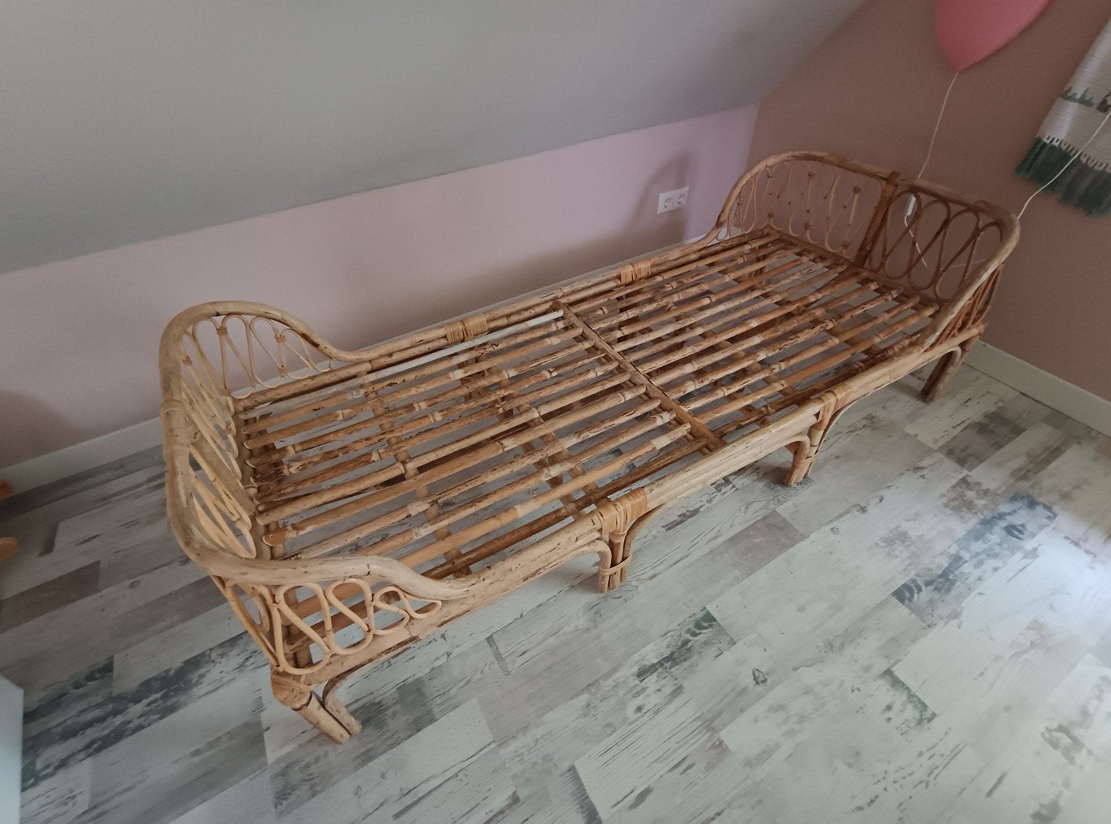Kinderbed rotan 185x75 cm zo goed als nieuw, Ophalen, Zo goed als nieuw, 180 cm of meer, 70 tot 85 cm