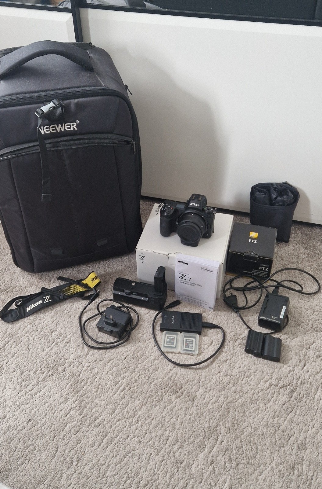 Nikon Z7 complete set - professioneel en uitstekende staat, Ophalen, Zo goed als nieuw, Nikon, Accu