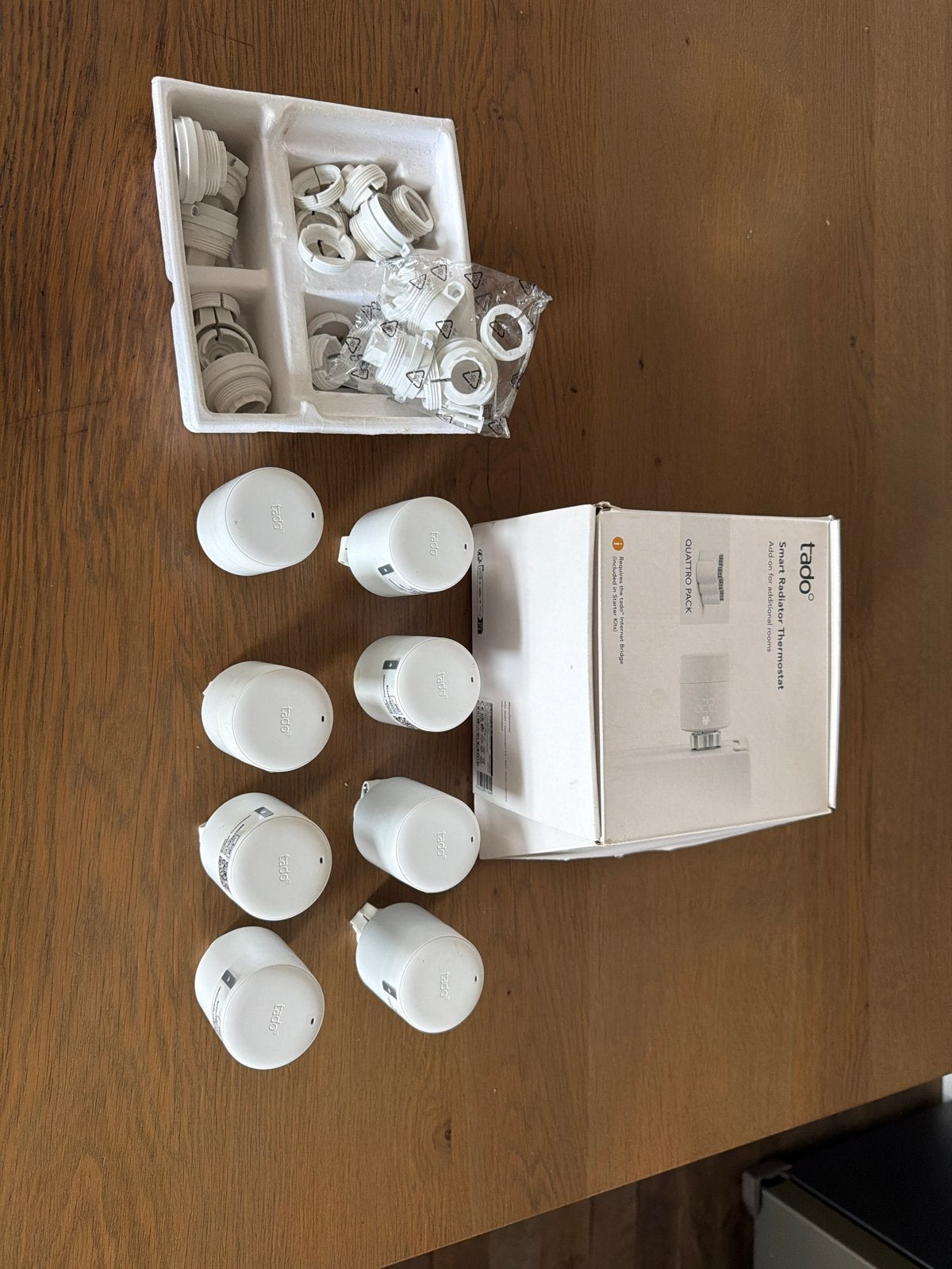 Tado Slimme Radiatorknoppen - 8 stuks, Doe-het-zelf en Verbouw, Verwarming en Radiatoren, Minder dan 30 cm, Minder dan 60 cm, Zo goed als nieuw