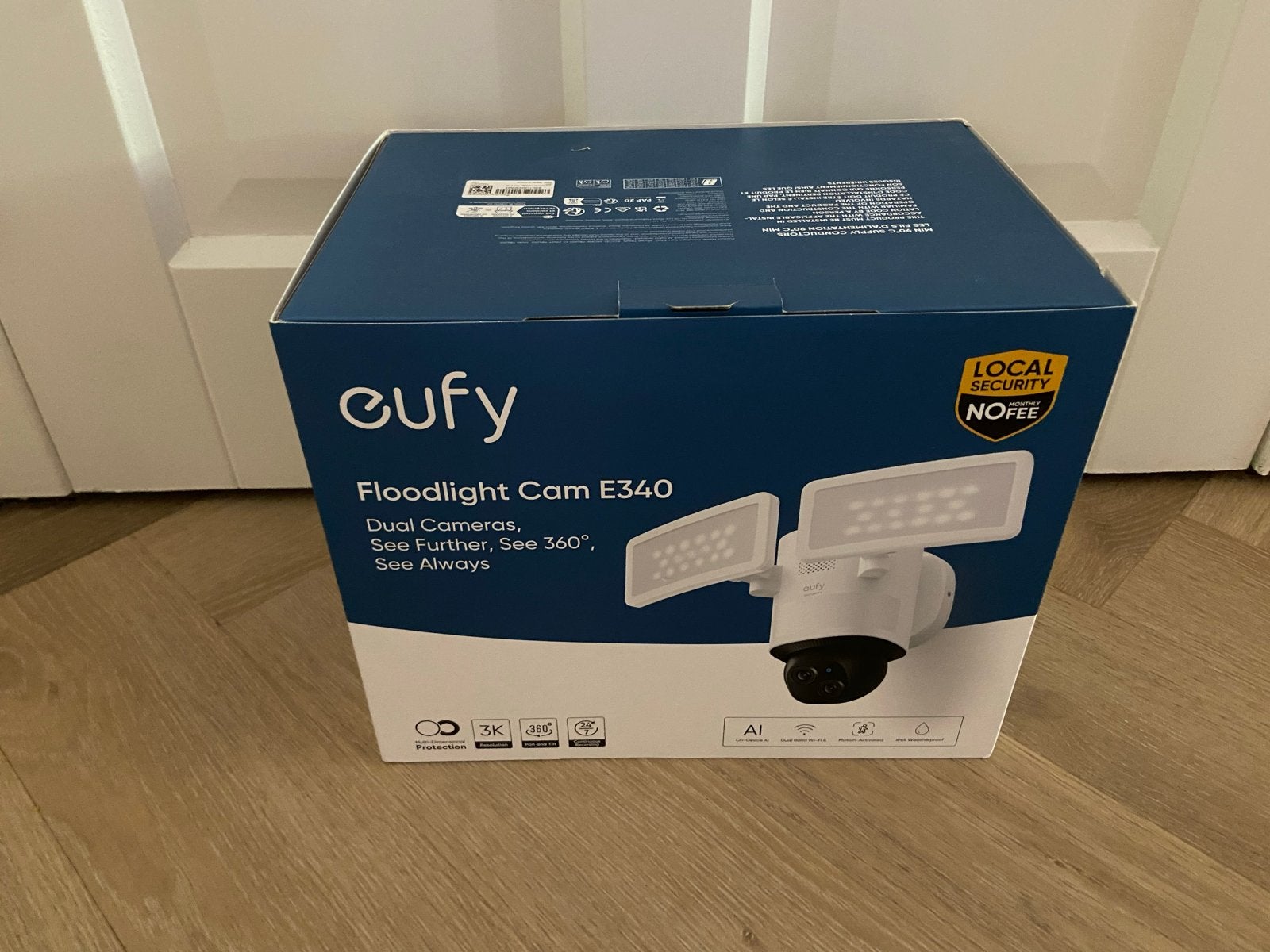 Nieuwe Eufy Floodlight Cam E340 - Dual Camera Beveiliging, Audio, Tv en Foto, Videobewaking, Ophalen of Verzenden, Nieuw, Buitencamera