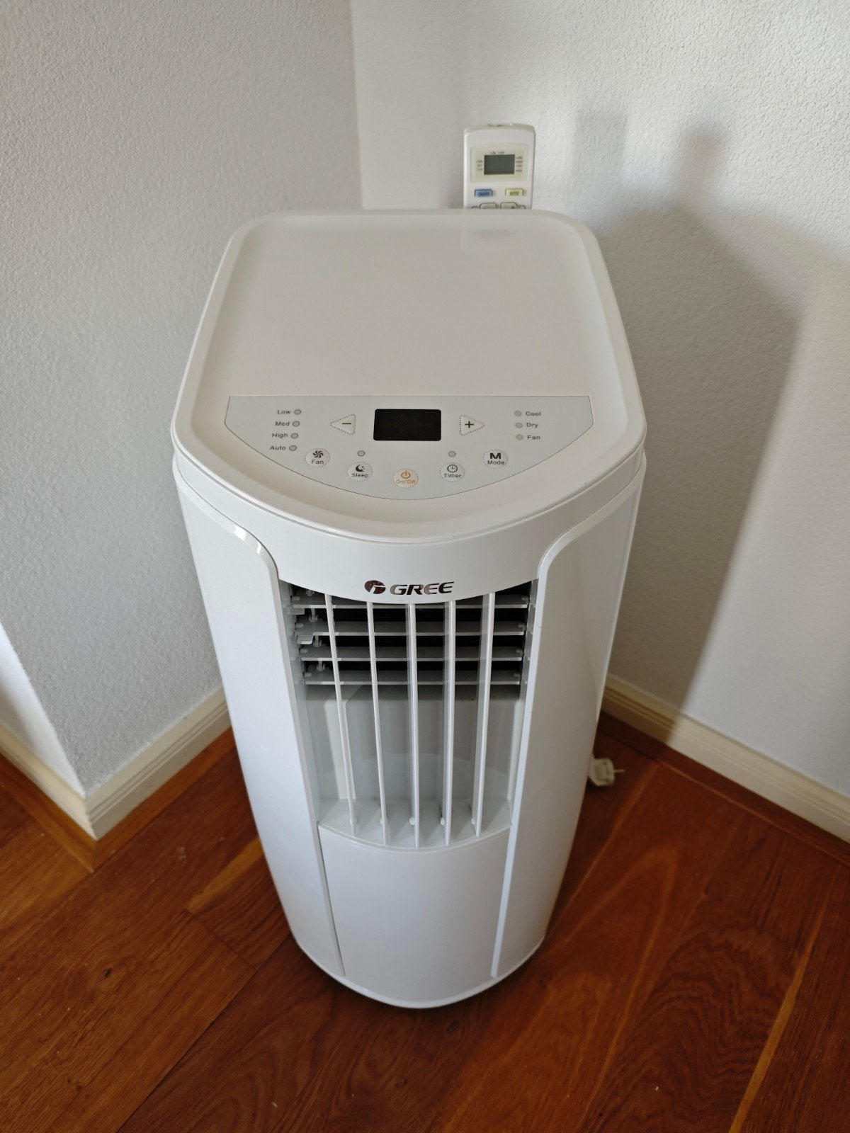 Mobiele Airco van Gree - Koelen, Ventileren, Ontvochtigen, Ophalen, Minder dan 60 m³, 3 snelheden of meer, Zo goed als nieuw
