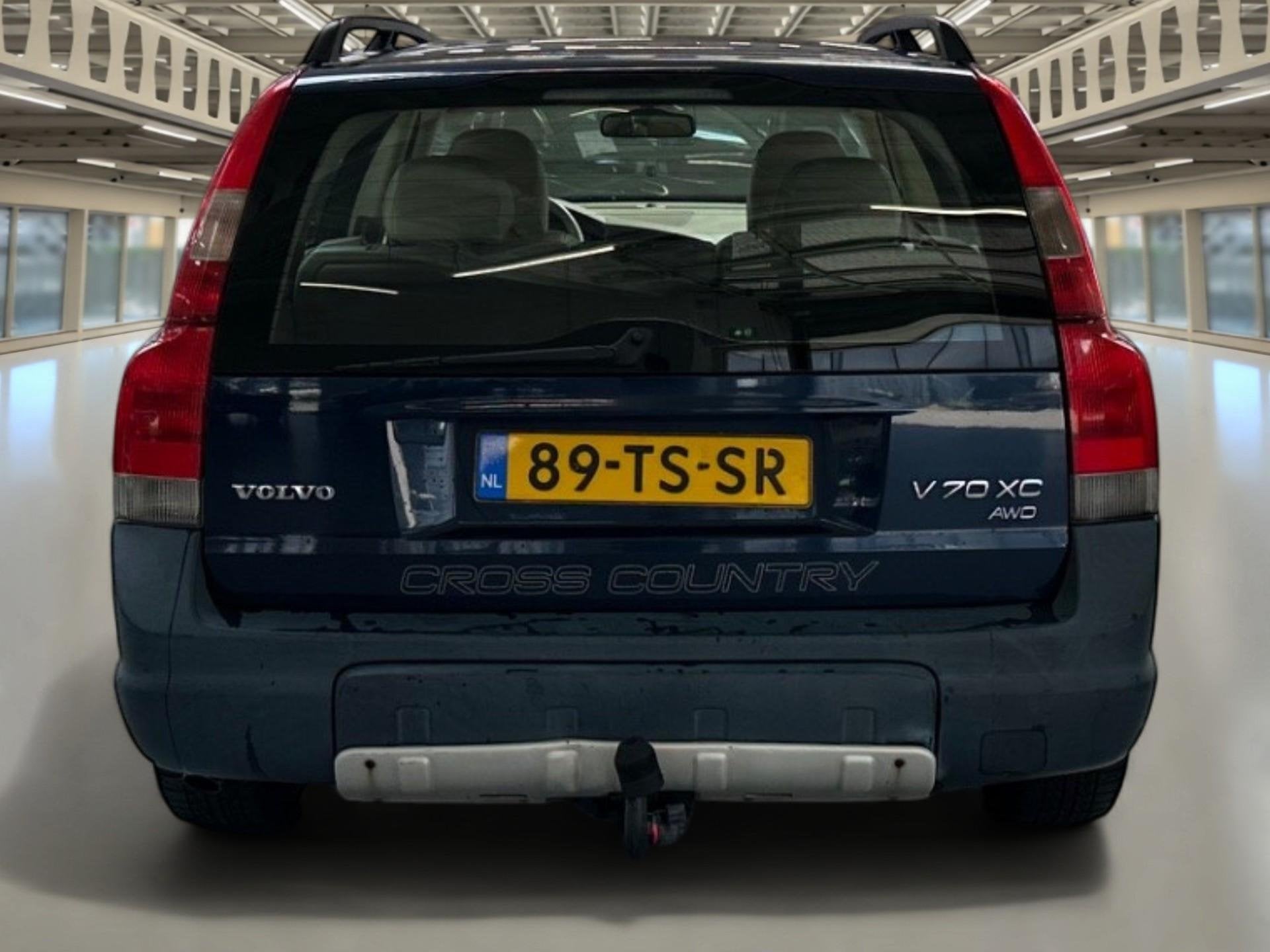 Volvo XC70 2.4 T Comfort Line Schuifdak, Koude airco, Leder., Stof, Gebruikt, Beige, Blauw