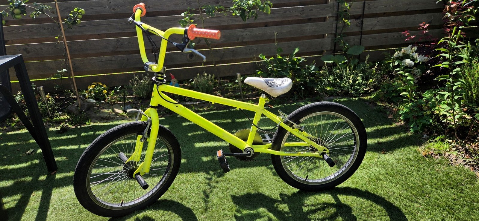 BMX Fiets Siambretta Extreme - Geel, 20 inch, Fietsen en Brommers, Fietsen | Crossfietsen en BMX, Ophalen, Staal, Velgrem, Voetsteunen