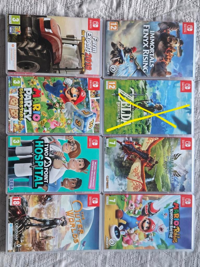 8 switch games mario, outerworlds, hospital enz, Overige genres, Ophalen of Verzenden, Zo goed als nieuw, 3 spelers of meer