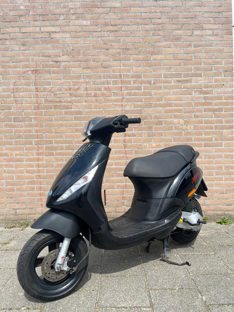 Zip 50cc 2t Brom, Ophalen of Verzenden, Zo goed als nieuw, Benzine, Zip