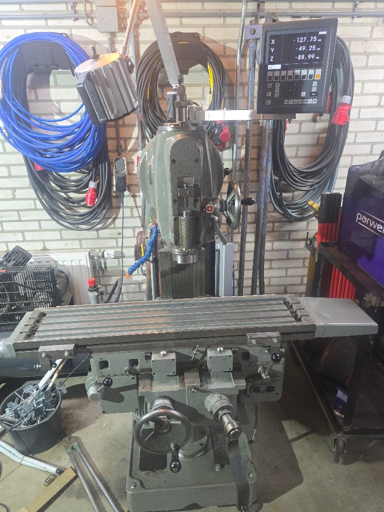 TOS FA2V (gereviseerd), Ophalen, Gebruikt, Freesbank, 1000 mm of meer