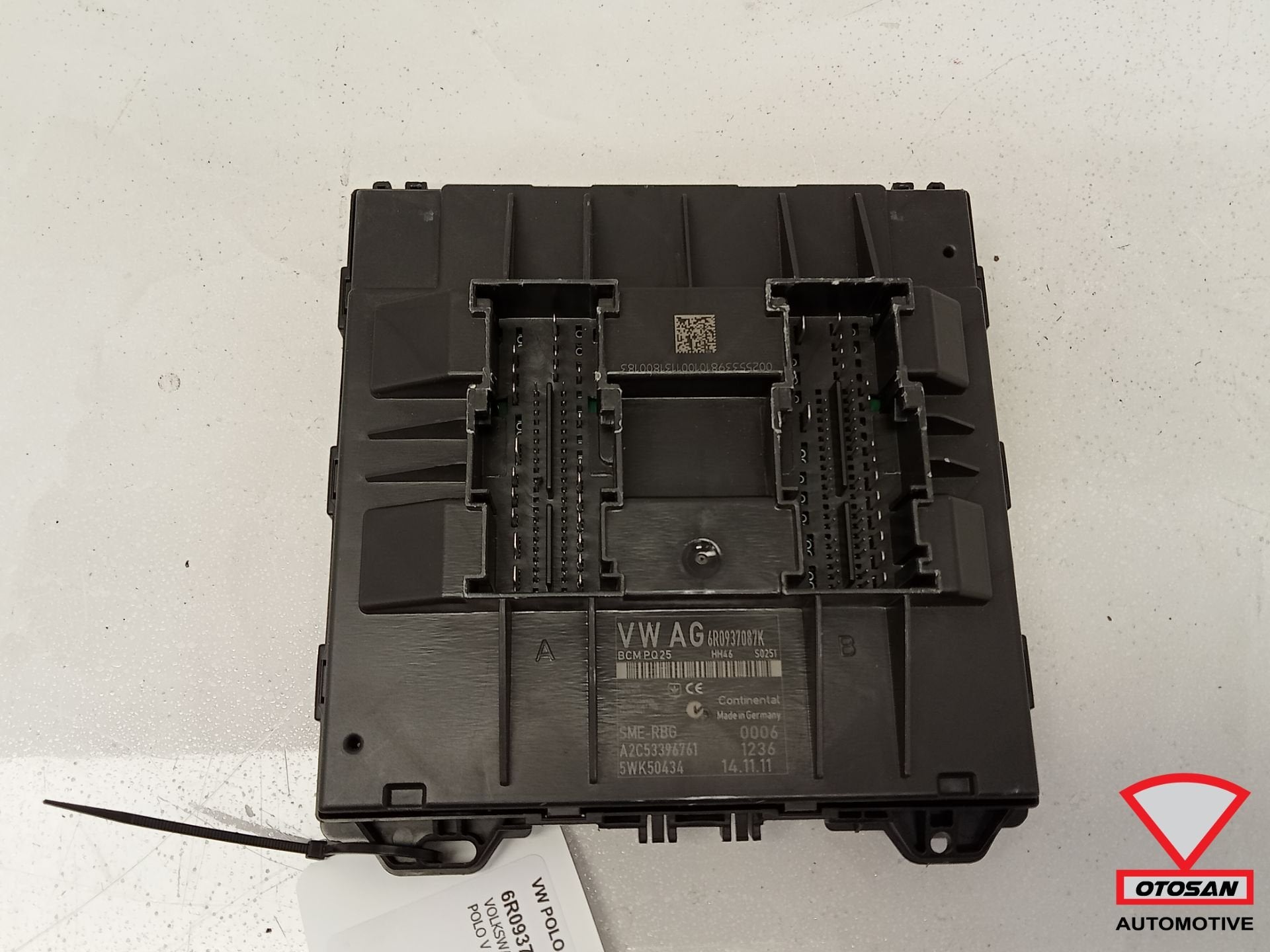 VW Polo 6r 6r0937087k Comfort Module BCM, Gebruikt, Volkswagen, Volkswagen AG, Berliner Ring 2
38440  Wolfsburg, DE