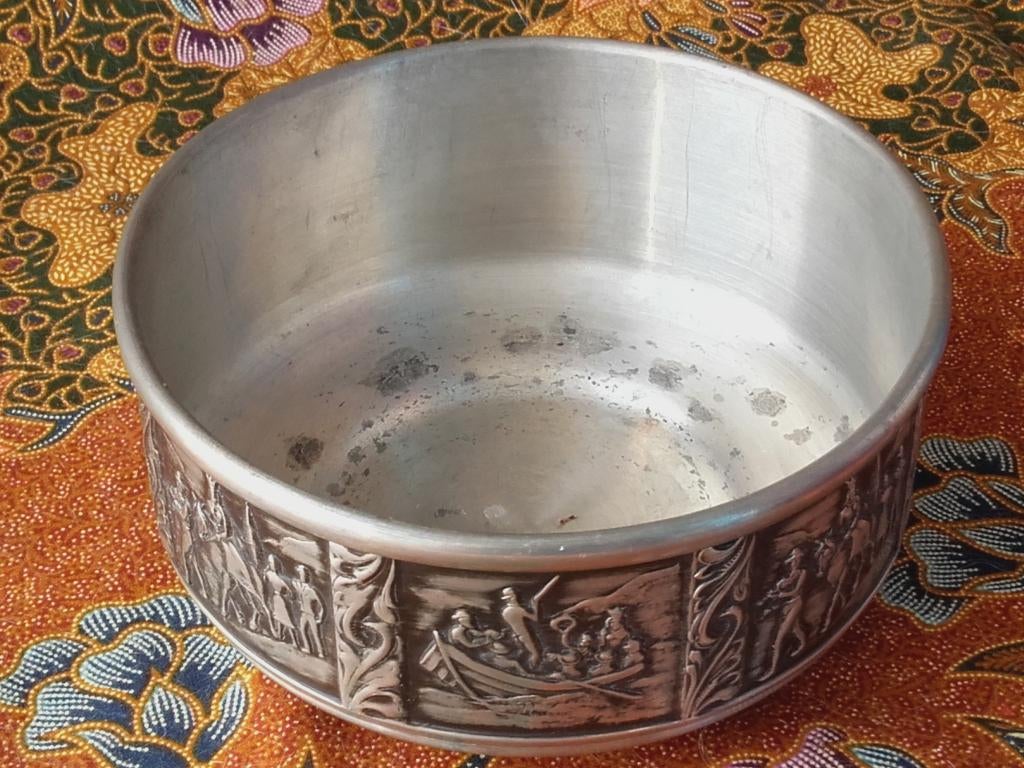 Mooie oude vintage jachtkom uit Noorwegen van tin 15 cm., Ophalen of Verzenden