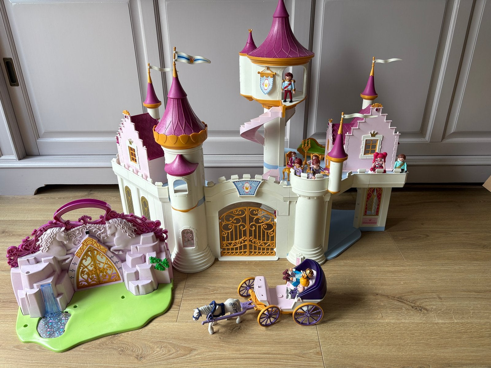 Playmobiel kasteel met extra’s, Ophalen of Verzenden, Zo goed als nieuw