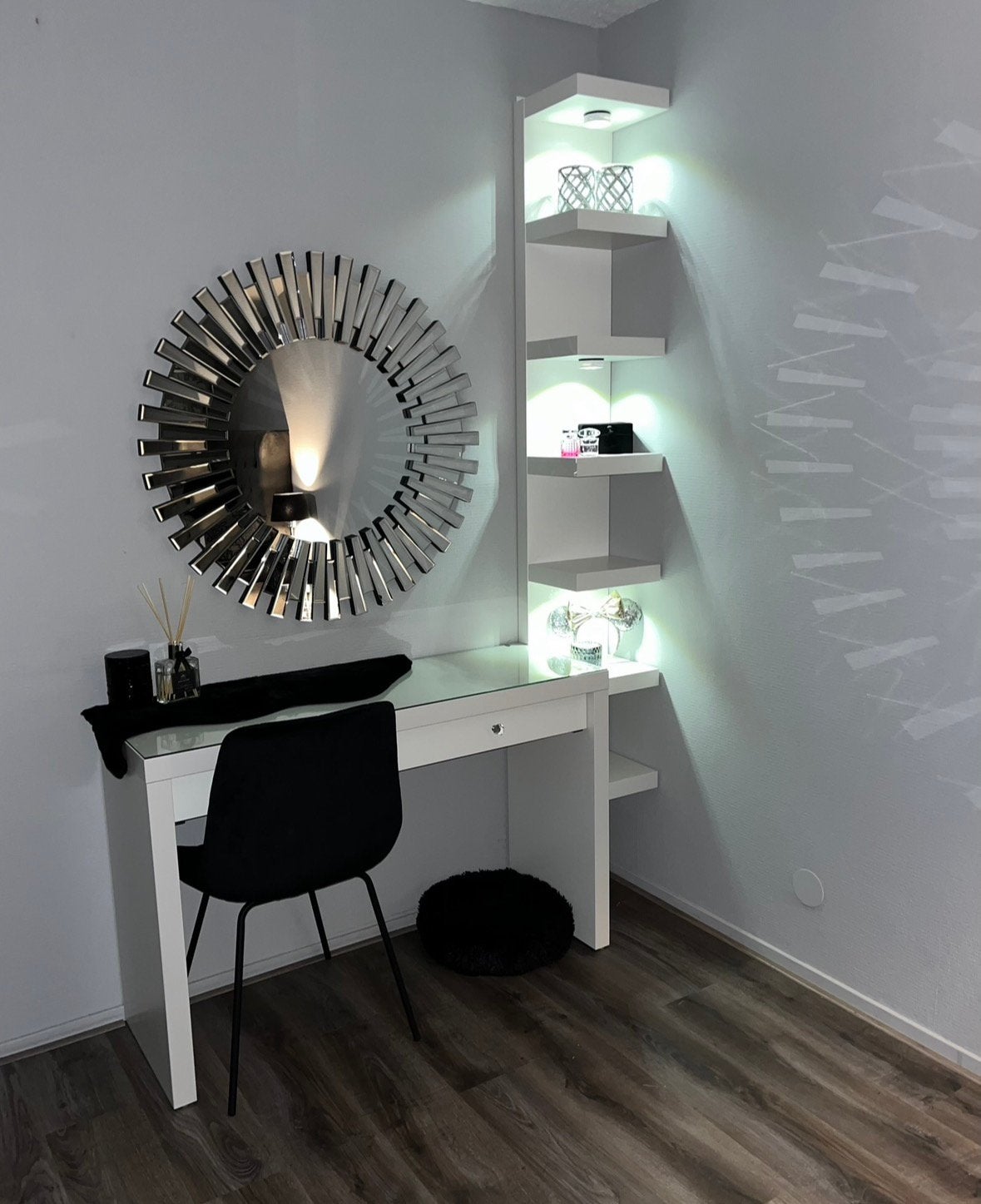 Kaptafel MALM ikea met glazen plaat, Ophalen, Zo goed als nieuw