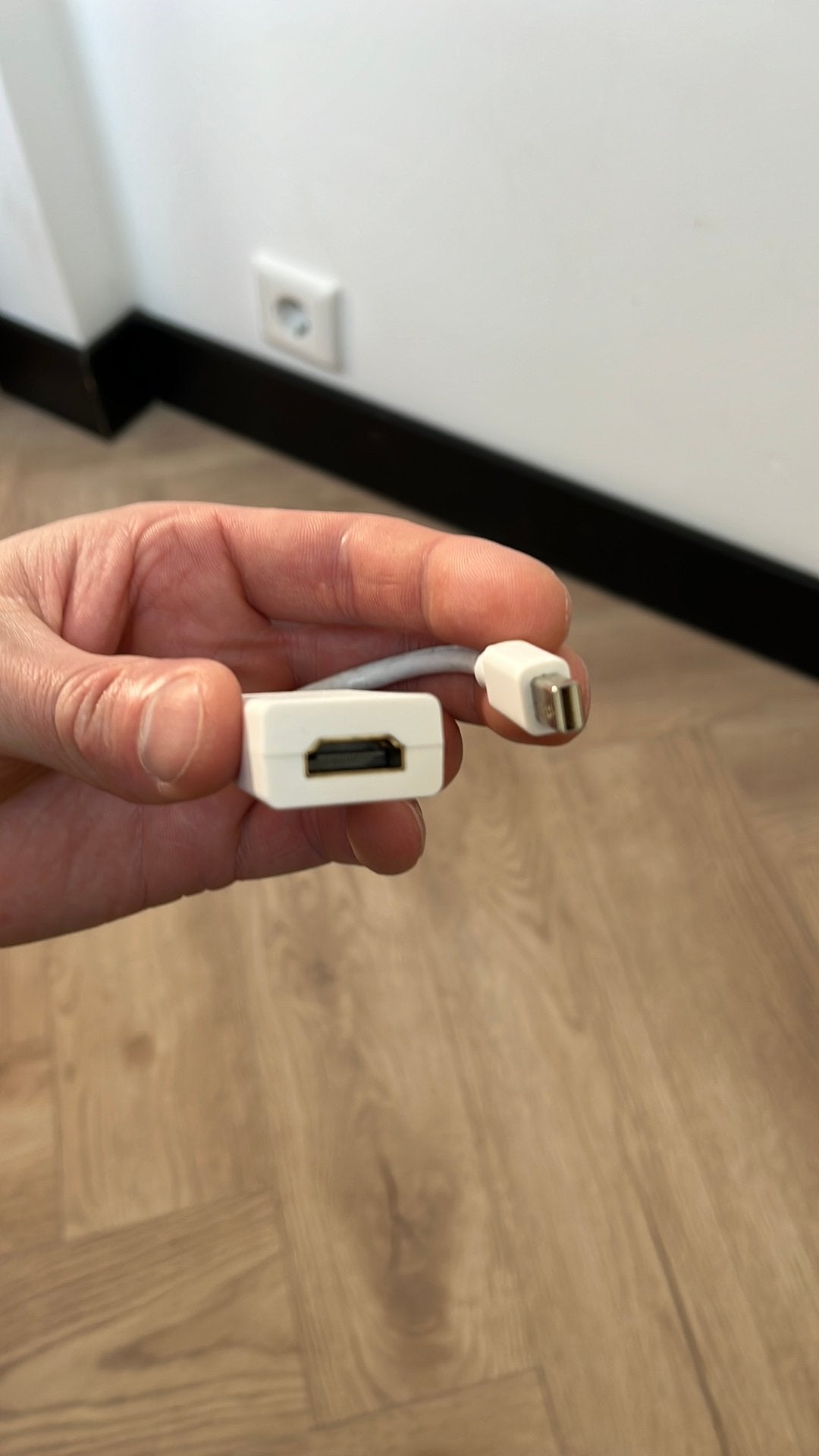 Mini display naar HDMI adapterkabel, Ophalen of Verzenden, Zo goed als nieuw, Minder dan 2 meter, HDMI-kabel