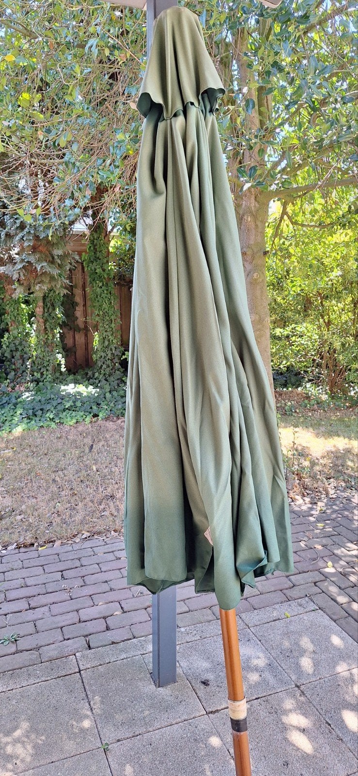 inklapbare parasol., Ophalen, Zo goed als nieuw, 2 tot 3 meter, Stokparasol