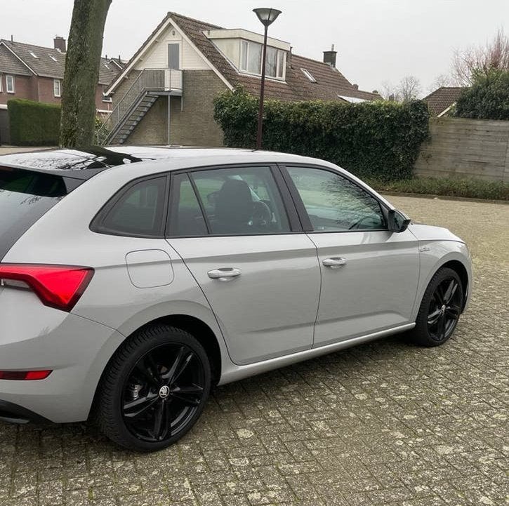 Monte carlo velgen 215/40/18 steek 5x100, Auto diversen, Wieldoppen, Ophalen, Zo goed als nieuw