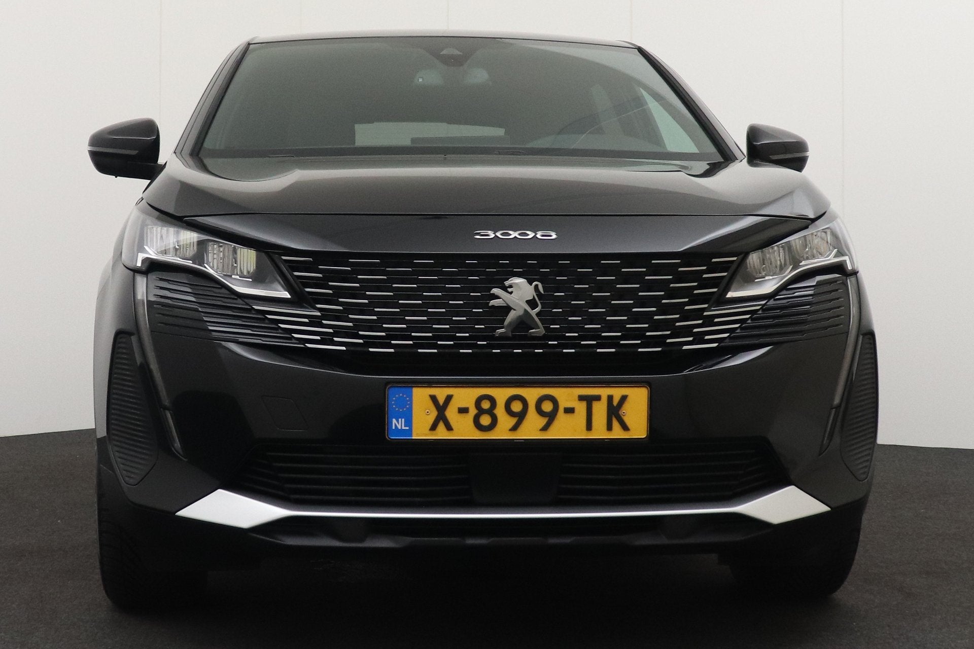 Peugeot 3008 1.6 180 PK PHEV Aut. Allure Camera Half-Leder C, Auto's, Leder en Stof, Zwart, Bedrijf, Hybride Elektrisch/Benzine