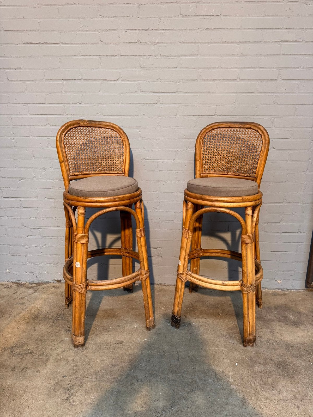 Vintage barkrukken van rotan en bamboe (set van 4), Ophalen of Verzenden, Zo goed als nieuw
