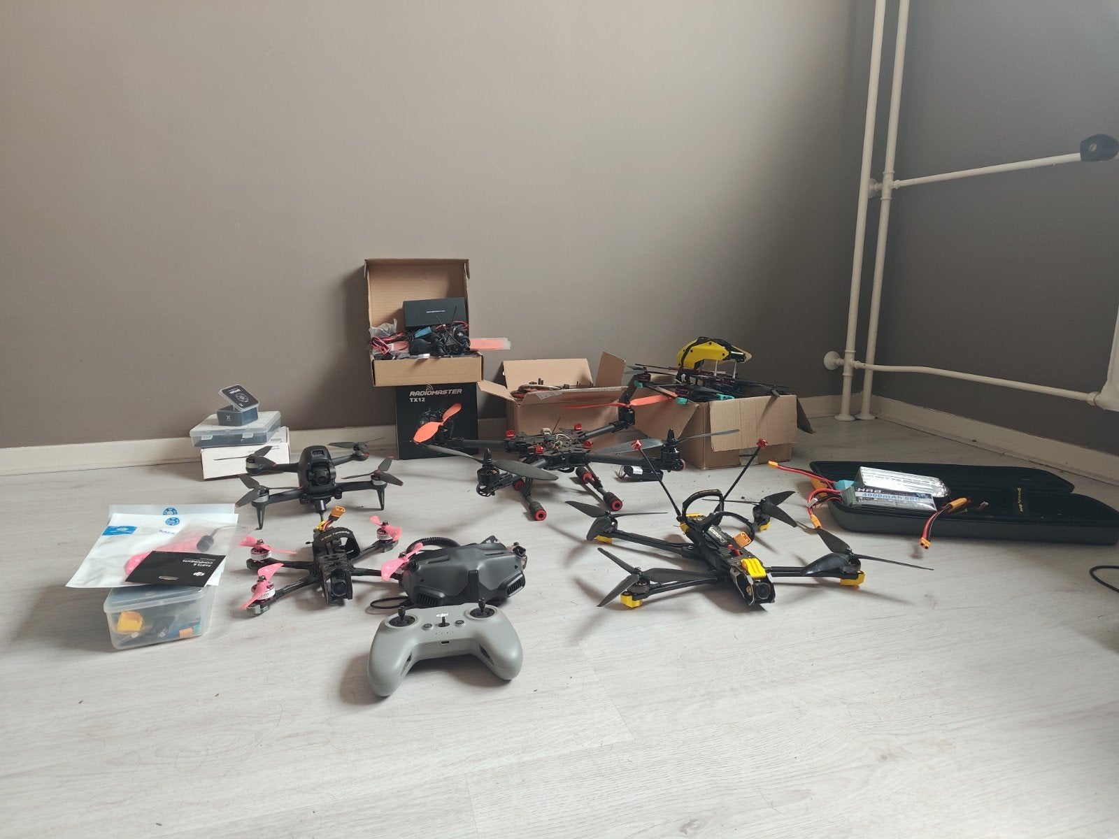 Diverse drone's, Ophalen