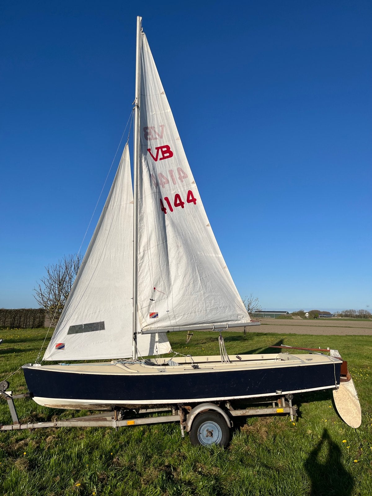 Zeilboot met trailer, Watersport en Boten, Open zeilboten, Gebruikt, Volksboot, Polyester, Fok, Ophalen