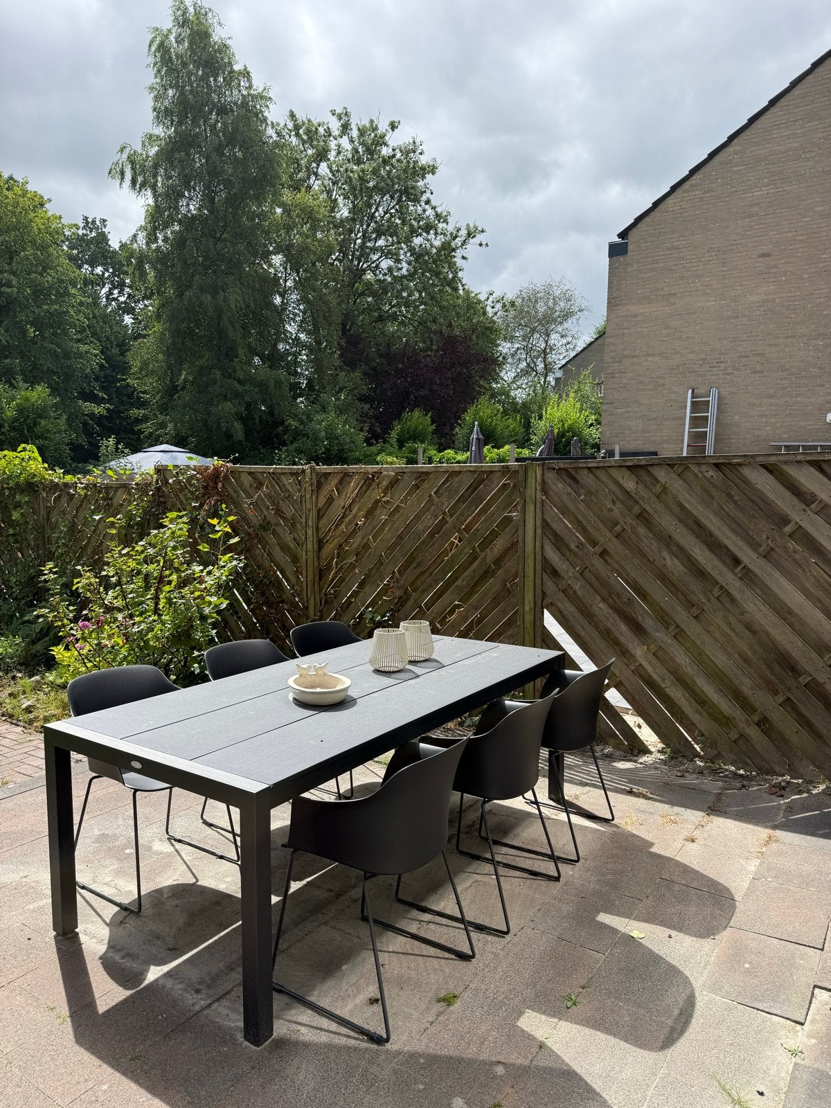 Gratis schutting af te halen - ideaal als brandhout, Tuin en Terras, Ophalen, 6 meter of meer, Hout, 1 tot 2 meter