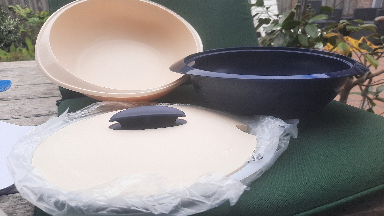 Tupperware Duette Schaal - Nieuw, Overige kleuren, Schaal, Ophalen of Verzenden, Met compartimenten