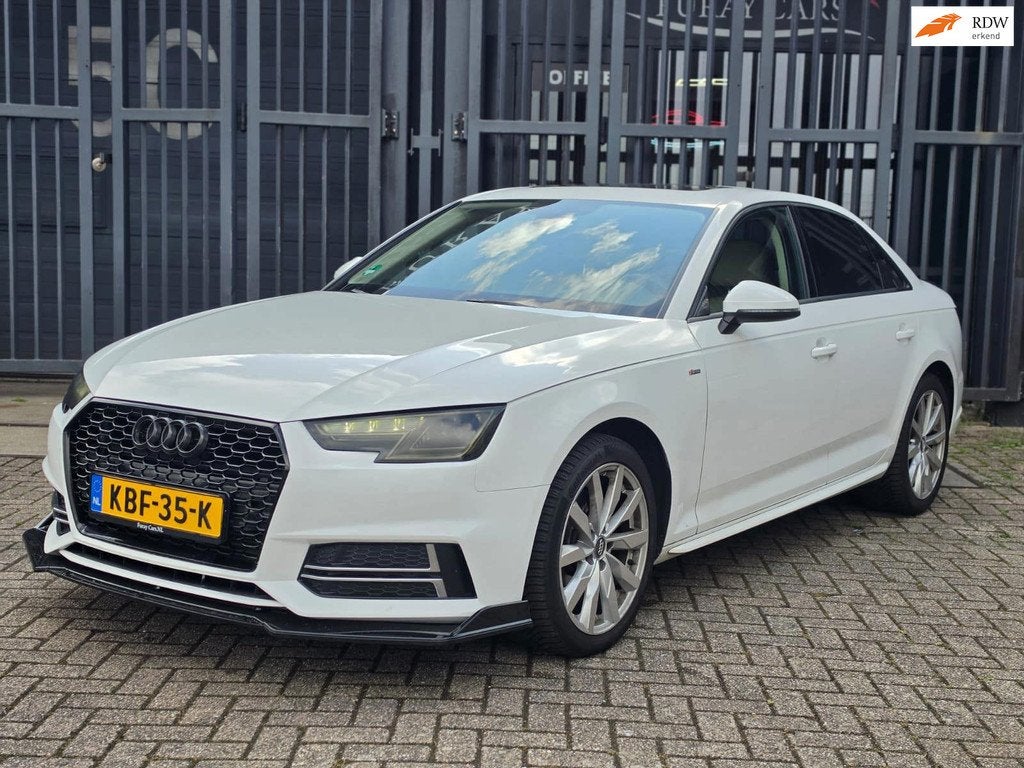 Audi A4 Limousine 2.0 TFSI Sport S line edition, Auto's, Audi, Automaat, Gebruikt, Beige, 4 cilinders