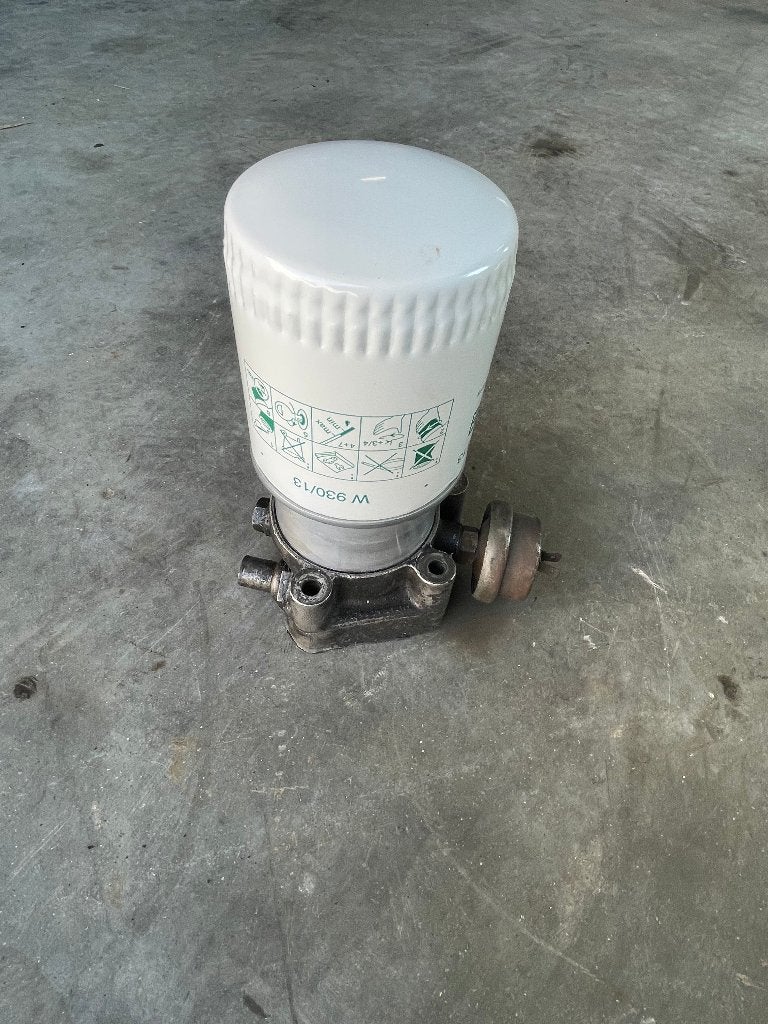 jaguar e type oliefilter behuizing met spinn-on oliefilter, Ophalen of Verzenden, Gebruikt, Jaguar