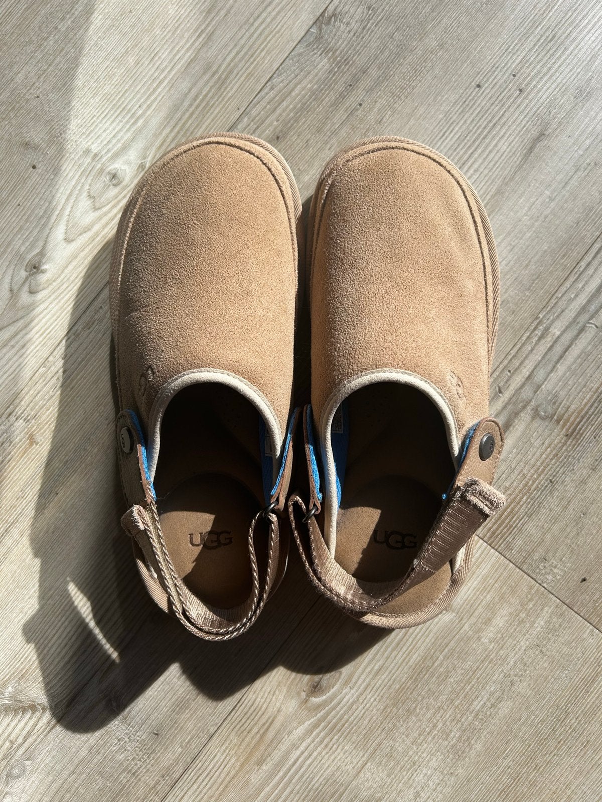 Uggs Goldenstar-Klomp maat 41, Ophalen of Verzenden, Zo goed als nieuw, Bruin, Pantoffels of Sloffen