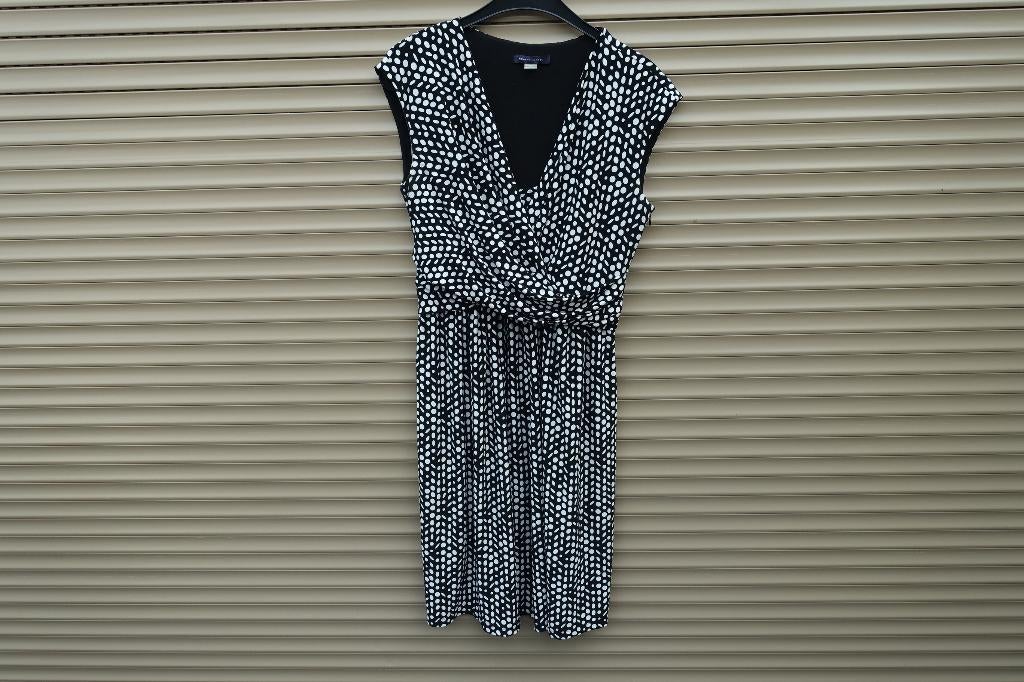 Tommy Hilfiger jurk.   Maat  36, Kleding | Dames, Overige kleuren, Ophalen of Verzenden, Zo goed als nieuw, Maat 36 (S)