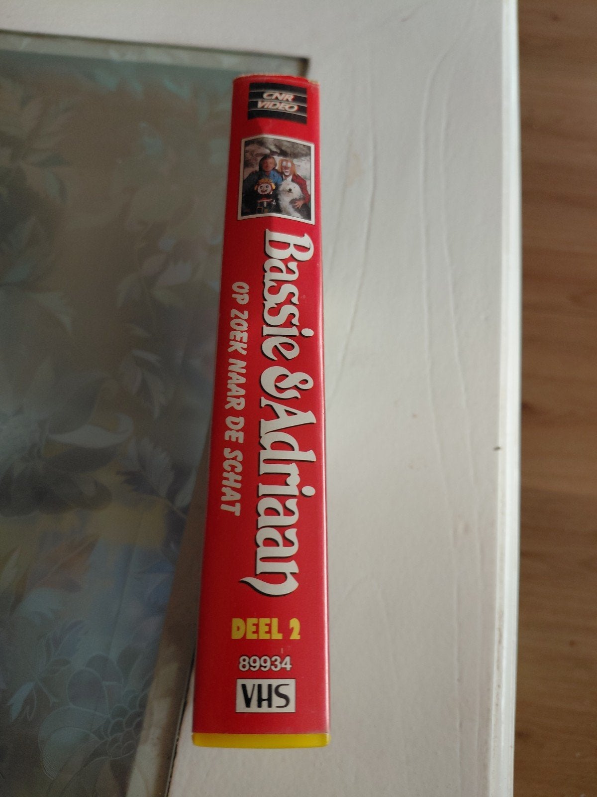 Zeldzame VHS Bassie & Adriaan Schatkaart Deel 2 - CNR (1992), Cd's en Dvd's, Ophalen of Verzenden, Gebruikt, Serie, VHS