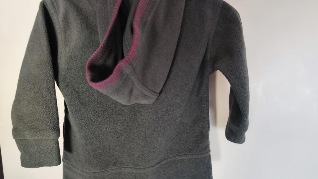 Fleece vestje maat 80, Kinderen en Baby's, Babykleding | Maat 80, Gebruikt, Ophalen of Verzenden, Onbekend, Truitje of Vestje