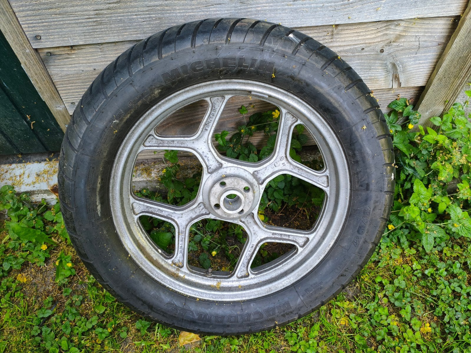 Bmw k100 k75 achterwiel met zgan Michelin Macadam 50, Motoren, Onderdelen | BMW, Ophalen