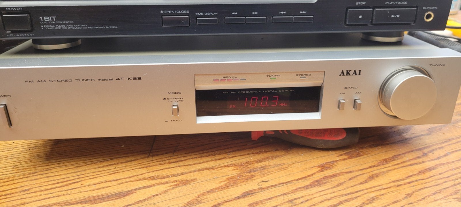 Akai AT-K22 FM/AM Stereo Tuner - Vintage Audio, Ophalen of Verzenden, Gebruikt, Analoog