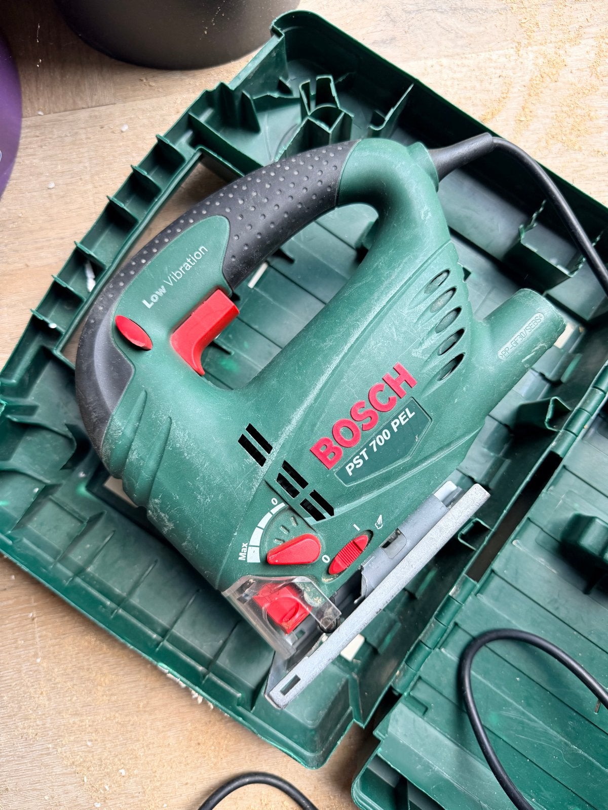 Bosch PST 700 PEL Decoupeerzaag met laser, Ophalen, Gebruikt, Decoupeerzaag, 600 tot 1200 watt