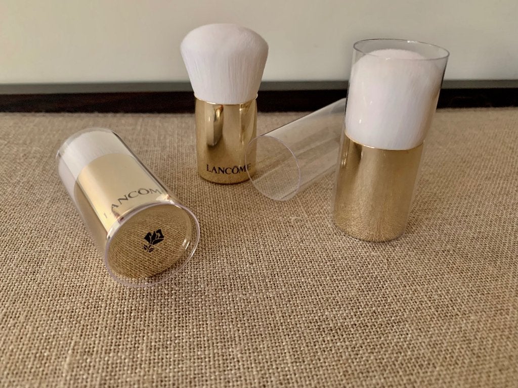 Lancome (25,- = 7,50) kabuki Brush, Gehele gezicht, Nieuw, Ophalen of Verzenden, Goud