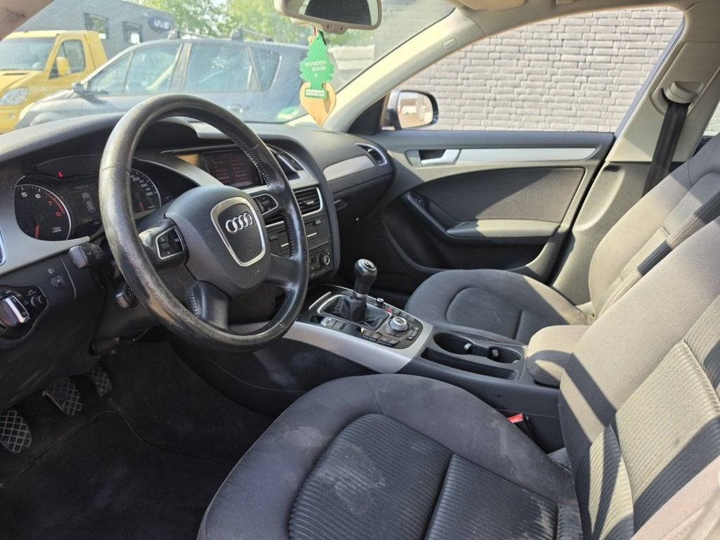 Audi A4 Avant 1.8 TFSI Pro Line Business APK 04-27 ✅, Auto's, Audi, Euro 5, Gebruikt, 4 cilinders, Handgeschakeld