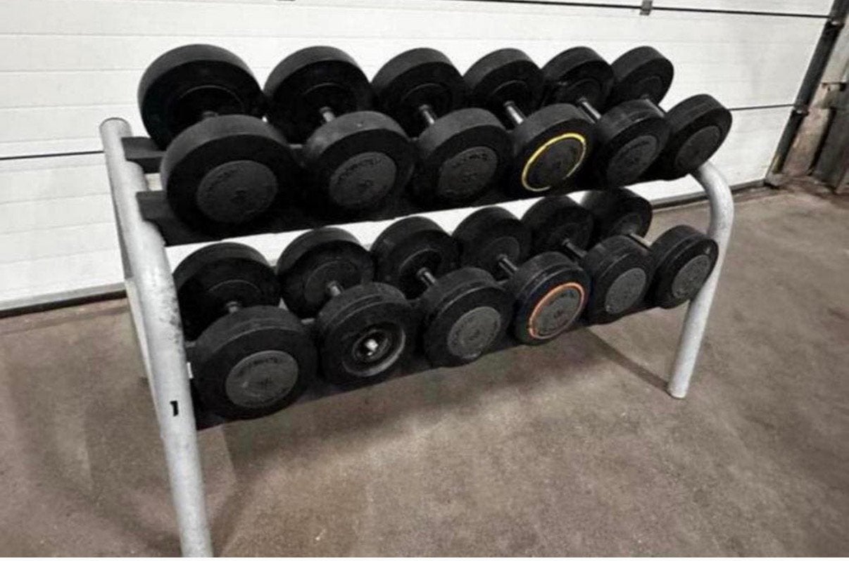 Technogym Dumbells 30kg t/m 42kg + Opbergrek, Sport en Fitness, Ophalen, Gebruikt, Dumbbell