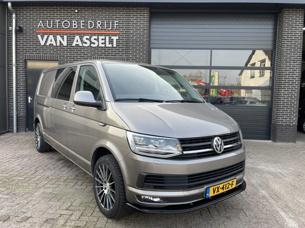 Volkswagen TRANSPORTER 2.0 TDI L2H1 Highline, 4 cilinders, Volkswagen, Bedrijf, Zilver of Grijs